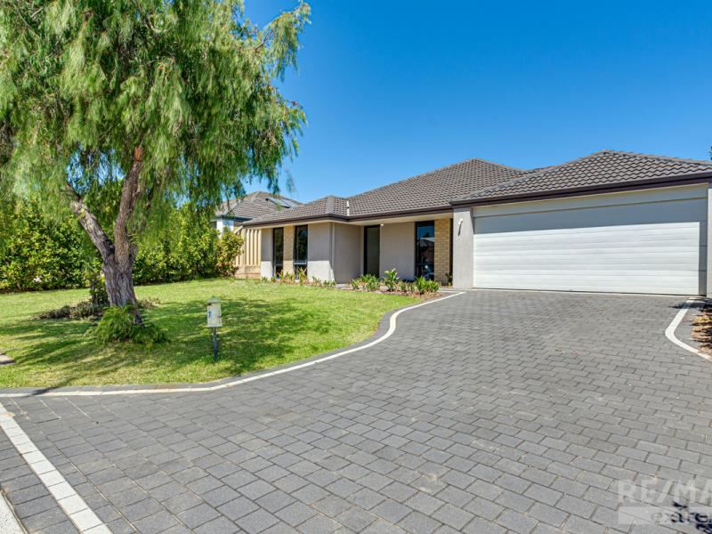 17 Melvich Green, Butler