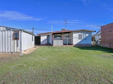 15 Reserve Drive, Mandurah WA 6210