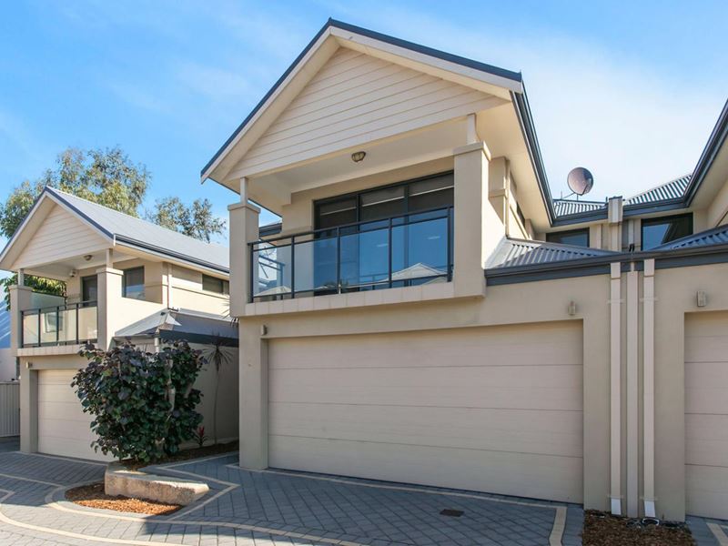 3/97 Manning Street, Scarborough