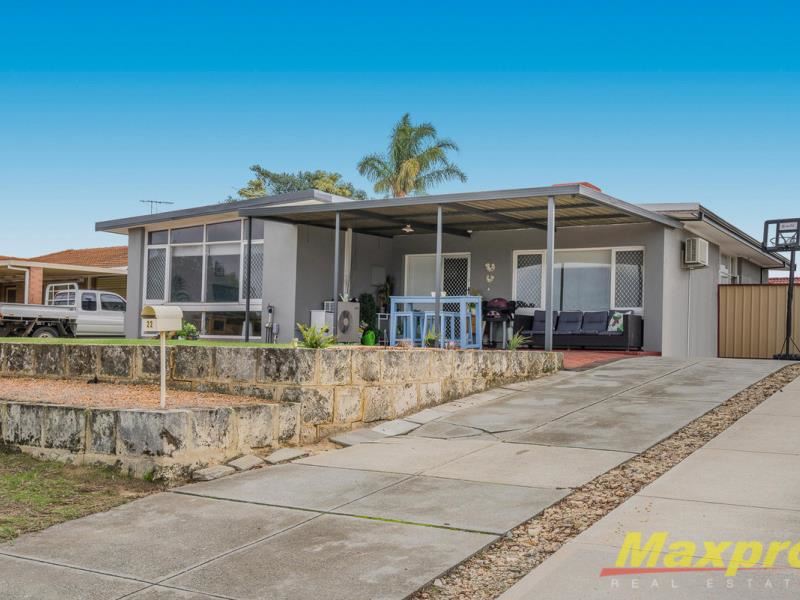 22 Clovelly Crescent, Lynwood