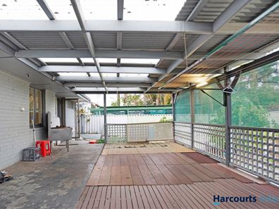 10 Amberton Avenue, Girrawheen WA 6064