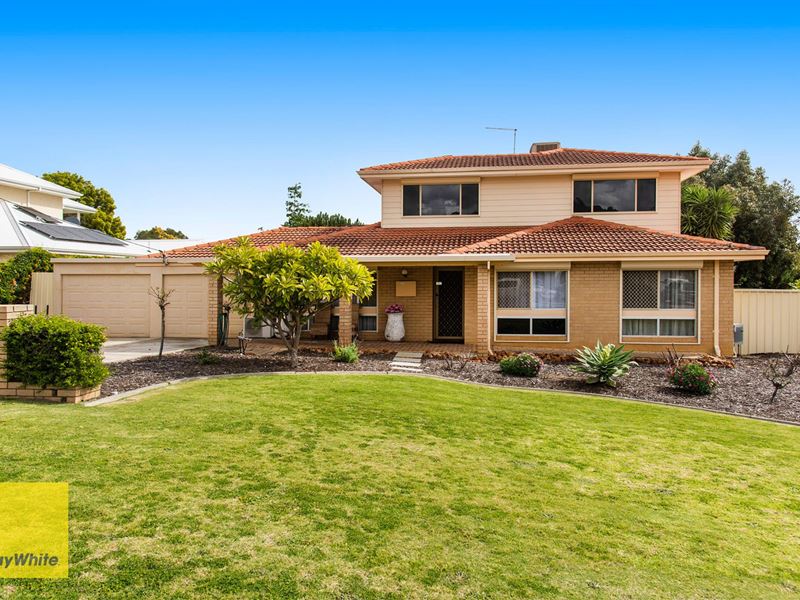 8 Scenic Drive, Maida Vale