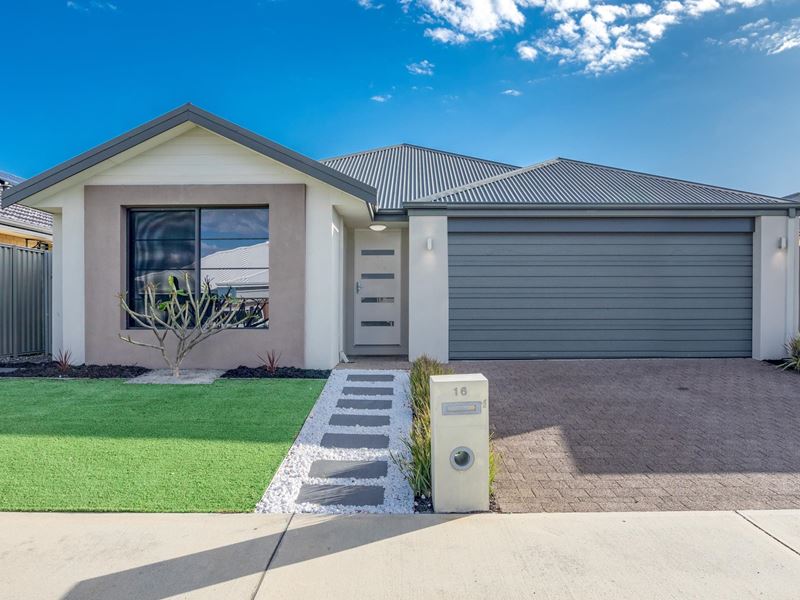 16 Sackler Link, Piara Waters