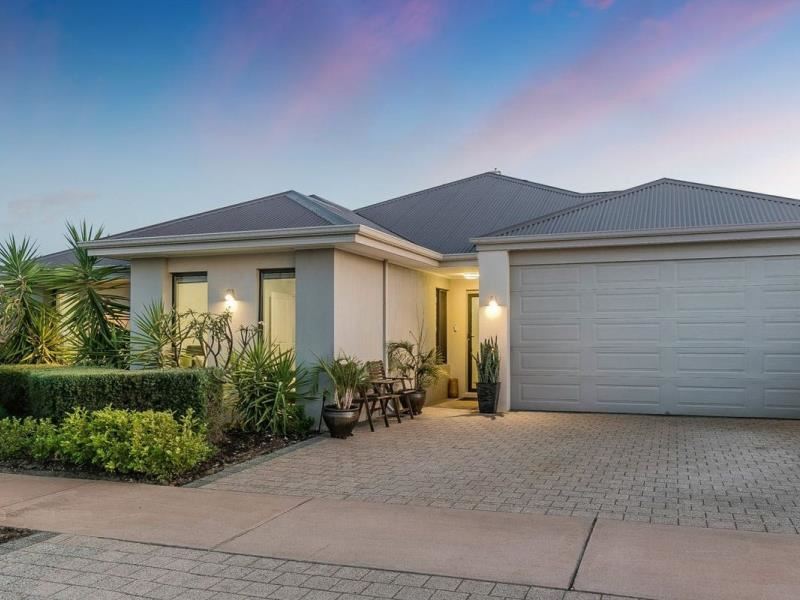 15 Blackstock Street, Hammond Park