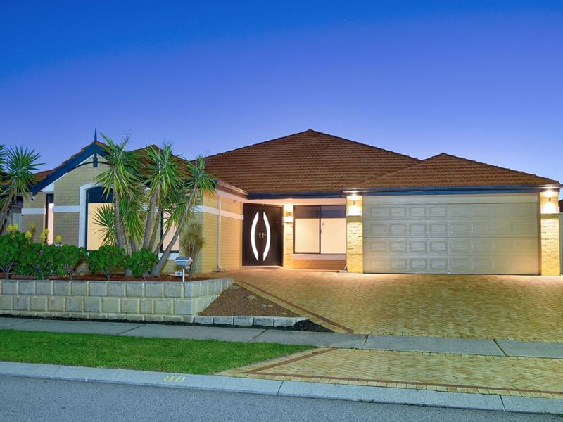 88 Da Vinci Drive, Tapping