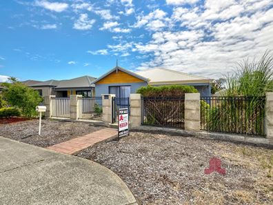 348 Parade Road, Dalyellup WA 6230