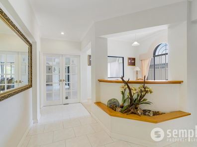 13 Mirim Lane, Success WA 6164