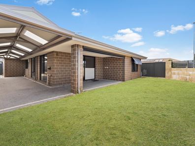 19 Strathallen Street, Baldivis WA 6171