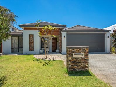 19 Carmen Circuit, The Vines WA 6069