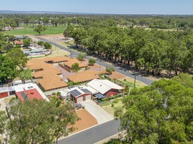 1 Longo Avenue, Pinjarra WA 6208