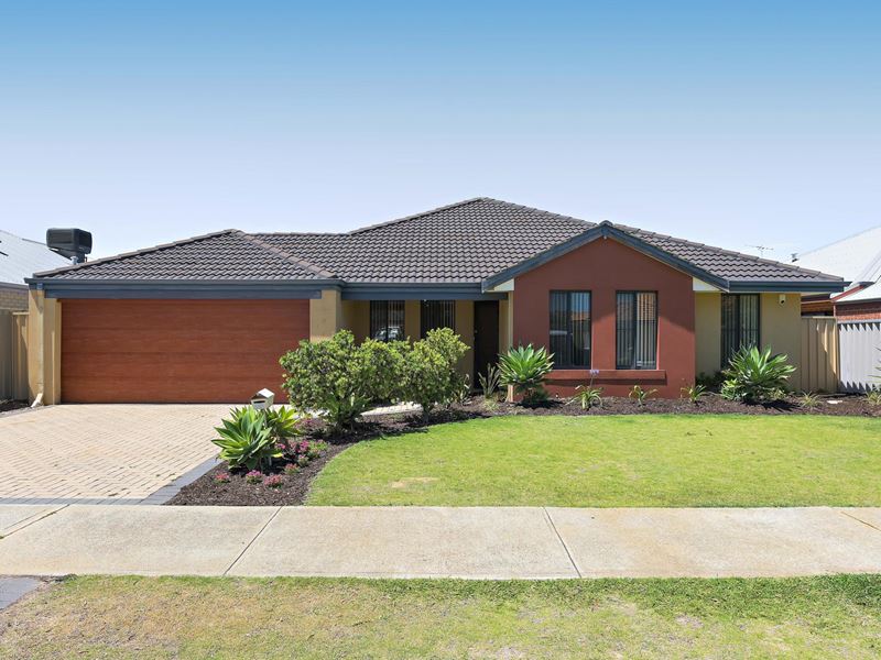 47 Merrimac Loop, Rockingham