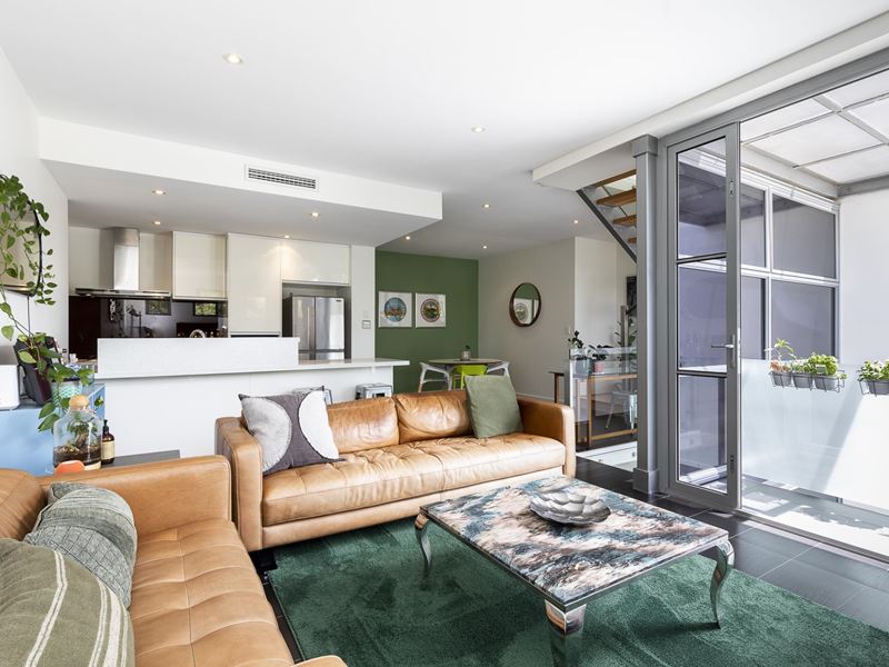 5/111-113 Summers Street, Perth