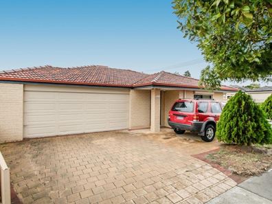 1/402 Flinders Street, Nollamara WA 6061