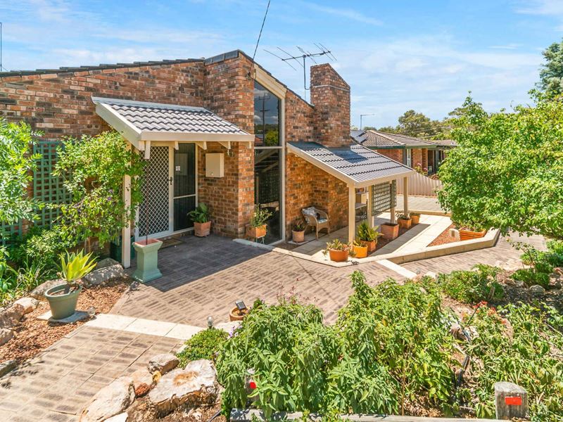 5 Travers Way, Swan View