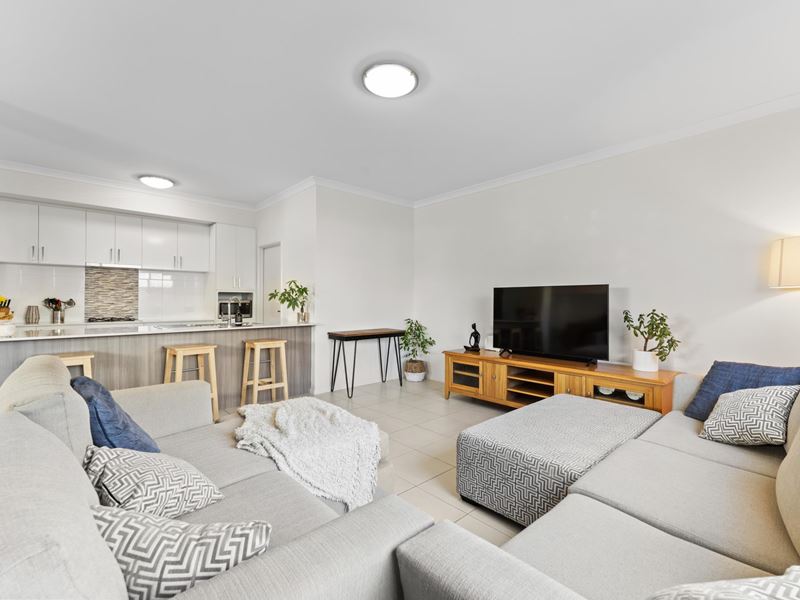 14/2 Louvre Way, Baldivis