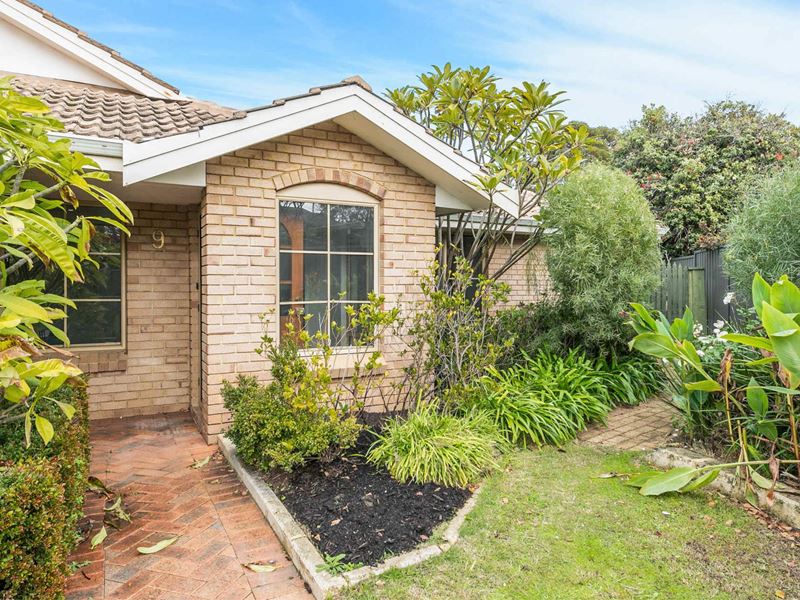 9 Fox Green, Floreat