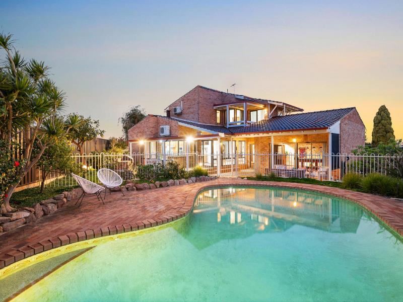 4 Godecke Rise, Carine