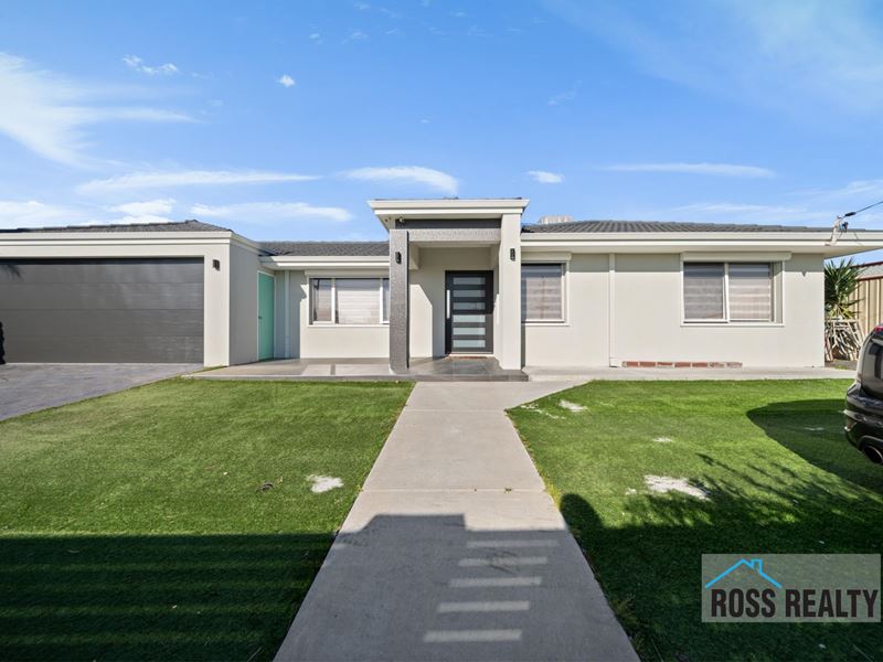 90 Highclere Boulevard, Marangaroo