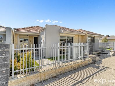 35 Adelong Avenue, Golden Bay WA 6174