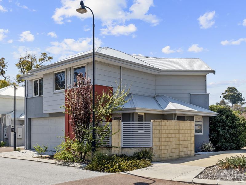 2 Darius Drive, Kwinana Town Centre