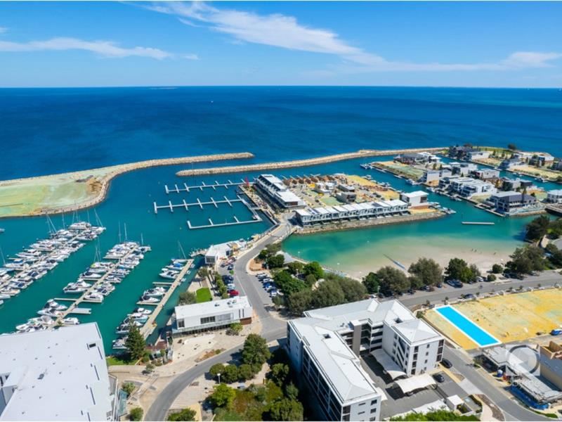Twenty 6 Medina Avenue, North Coogee