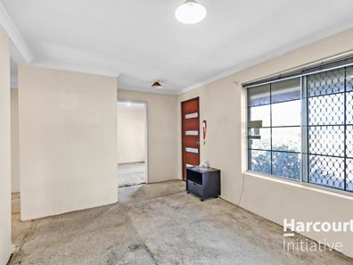 18 Knaphill Heights, Mirrabooka WA 6061