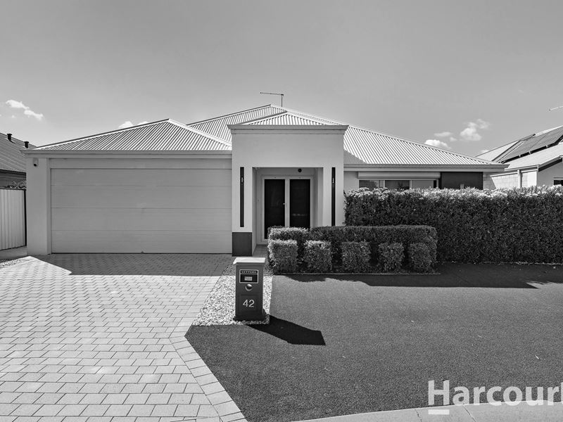 42 Oakleigh Drive, Erskine