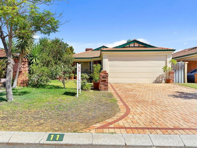 11 Solanum Court, Ellenbrook WA 6069