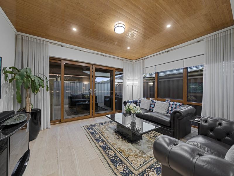 74 Elyard Crescent, Stirling