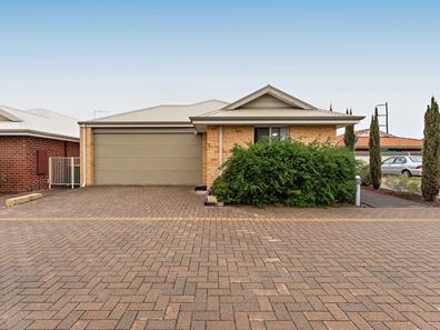 2/100 Wittenoom Road, High Wycombe WA 6057