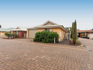 2/100 Wittenoom Road, High Wycombe WA 6057