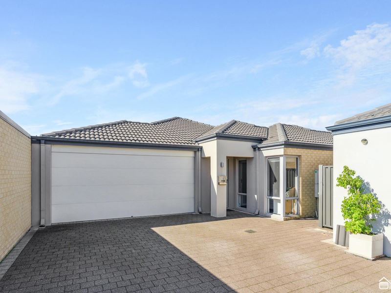 5 Beetzee Way, Champion Lakes