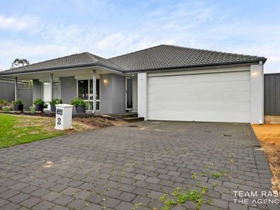 8A Lipscombe Court, Medina WA 6167