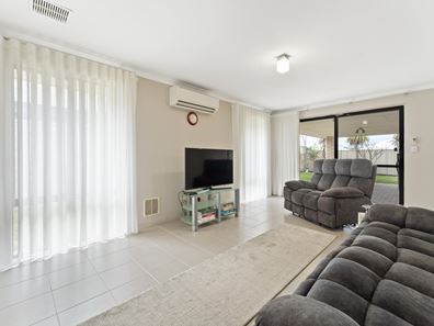 8 Mesa Link, Baldivis WA 6171