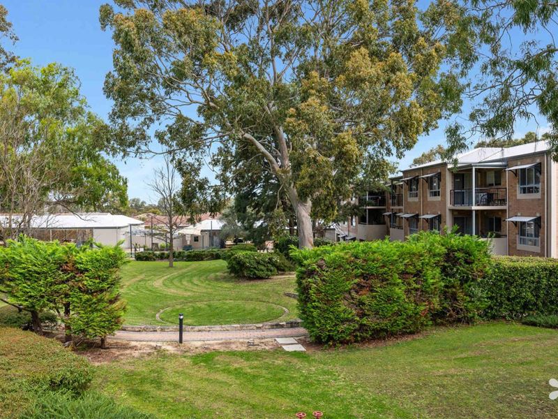 27/15 Friar John Way, Coolbellup