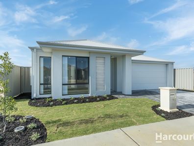 16 Hartog Way, Eglinton WA 6034