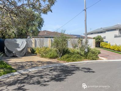 31 Nekaya Way, Duncraig WA 6023