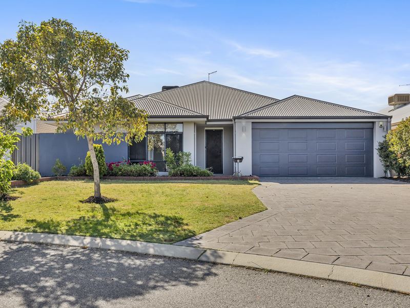 3 Schonell Way, Piara Waters WA 6112