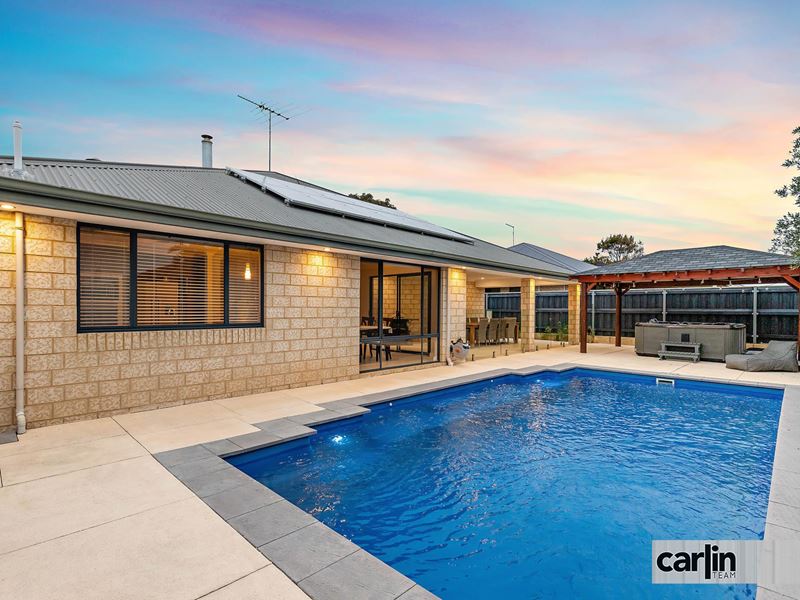 34 Carissa Turn, Halls Head