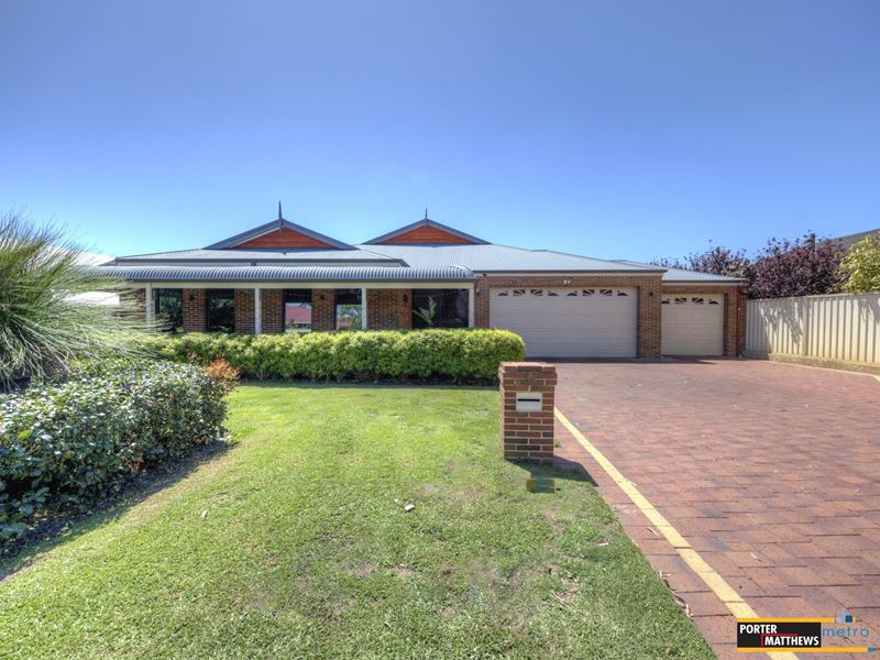 54 Hawkevale Road, High Wycombe