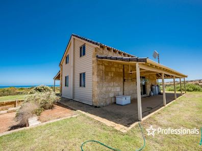 294 Sutcliffe Road, Waggrakine WA 6530