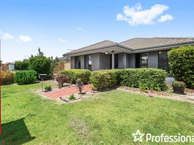 10 Ballawarra Avenue, Byford WA 6122