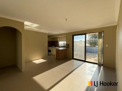 9B Ibsen Court, Spearwood WA 6163