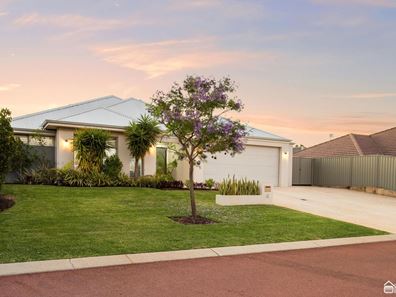 4 Shackleton Terrace, Byford WA 6122