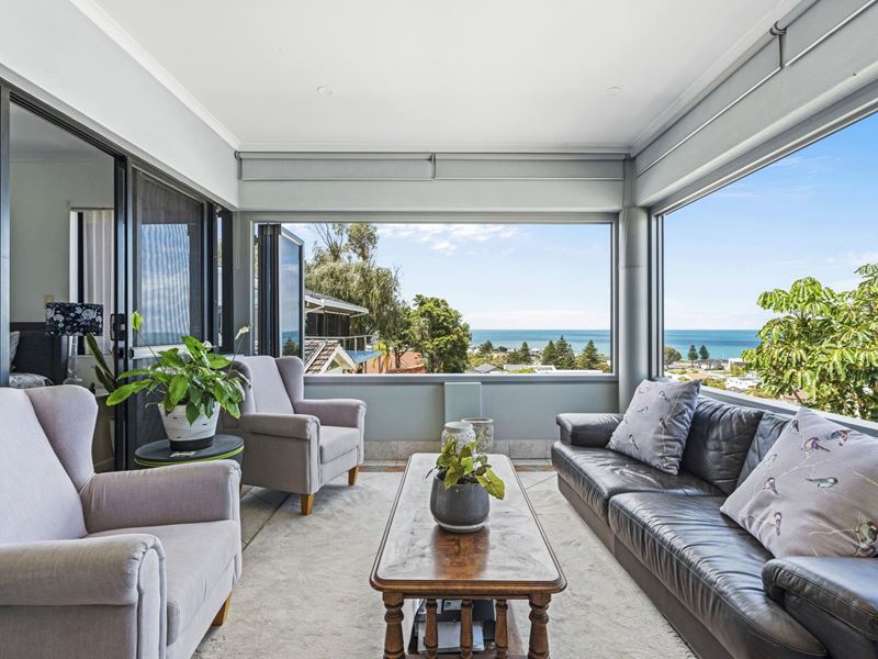 10b Keans Avenue, Sorrento