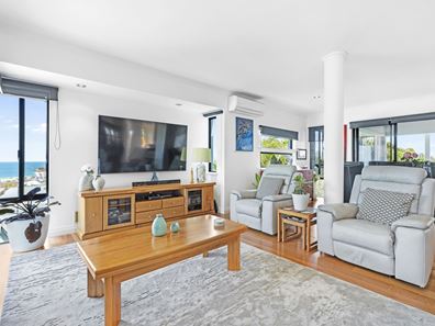 10b Keans Avenue, Sorrento WA 6020