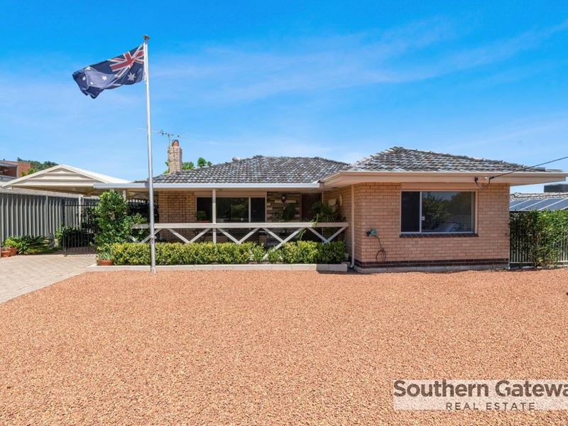 31 Inkpen Way, Orelia