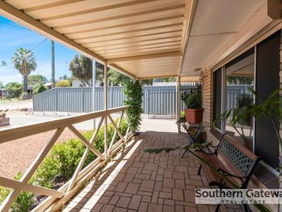 31 Inkpen Way, Orelia WA 6167