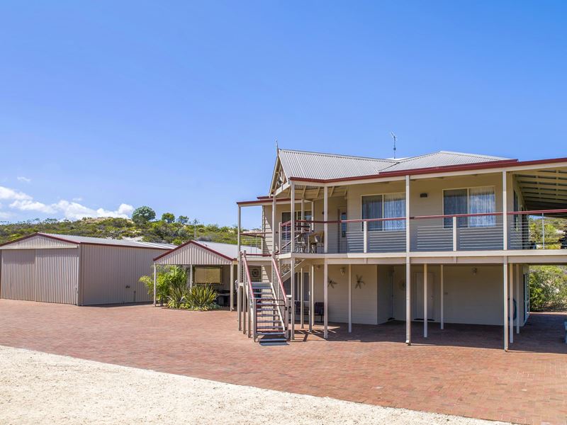 291 Pindari Place, Karakin WA 6044