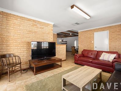 73 Norman Street, Innaloo WA 6018